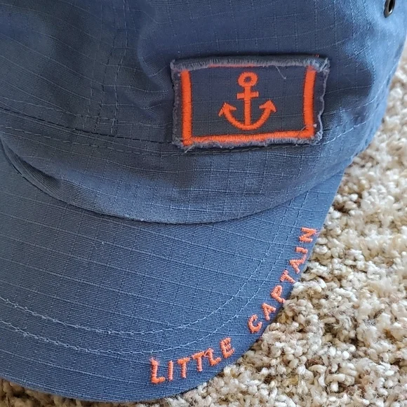 Joe Fresh hat - Picture 3 of 4